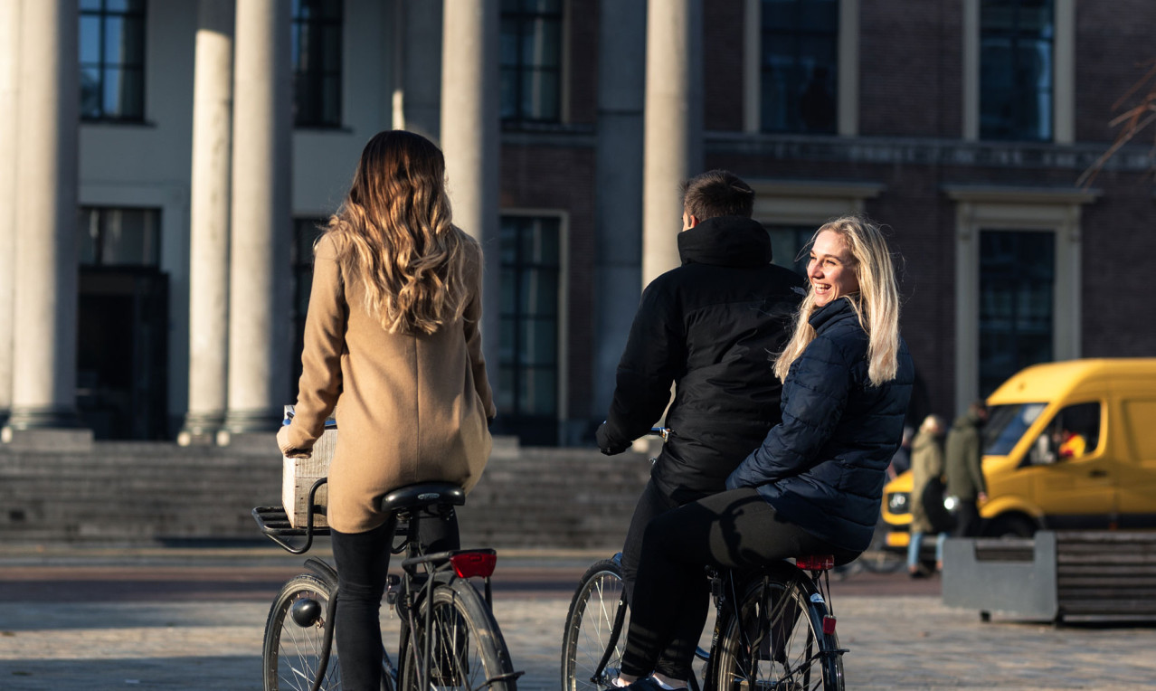 students-bicycle